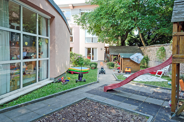 Kinderspielplatz im Eltern-Kind-Haus in Köln Dellbrück